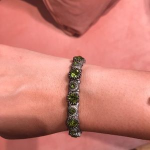 Bracelet jewels costume jewelry